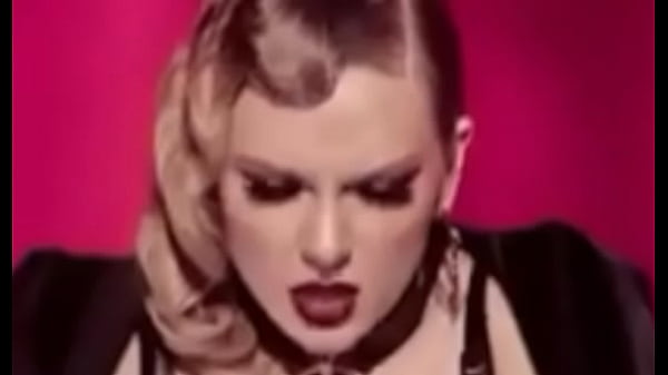 Taylor Swift moaning