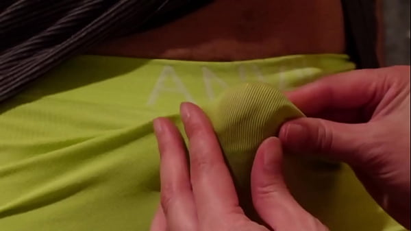 Every time the dick in my pants is tampered with, it gets bigger and I ejaculate while being rubbed by an S woman!
