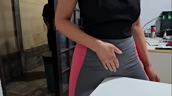 Masturbating her camel toe on the table with the neighbor's help.