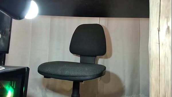 C4 Squirtle04 Chatte Et Cul Sexy 31-Janvier