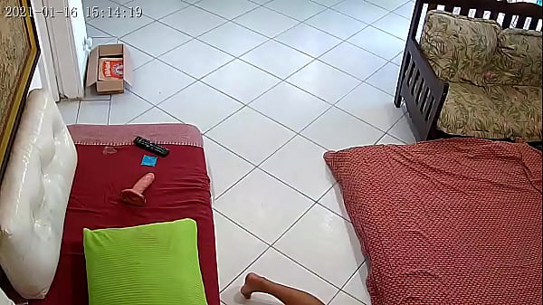 Treacherous Married Woman on the cell phone !!!  Virtual cuckold is the new type of cuckold in Brazil