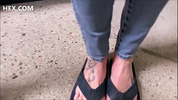thumb debra milf sole s