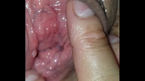 Download Video - Que Rica paja con mi juguete hasta sacarme la leche