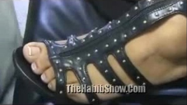 Porn Hoe Tia Carter Weird ASS orgy gangbang