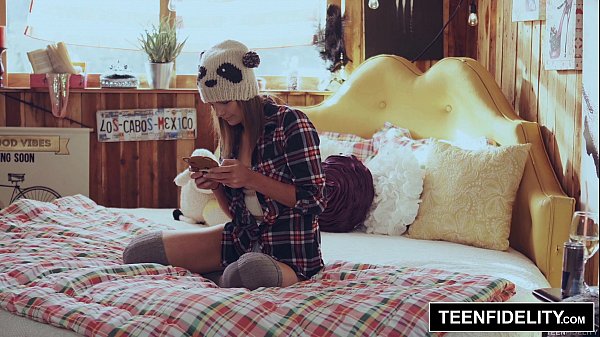 TEENFIDELITY - Creampie Surprise From Stepdad I...