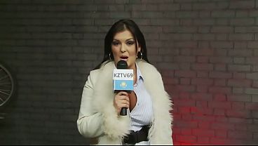 Katie Kaliana And Jasmine Black Fuck Side By Side During A Foursome