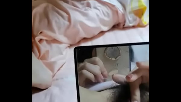 Playing with pussy when roommate is not around