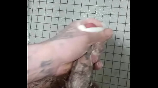 Pulling that dick