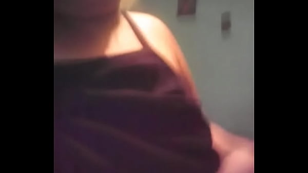 chubby takes off her clothes