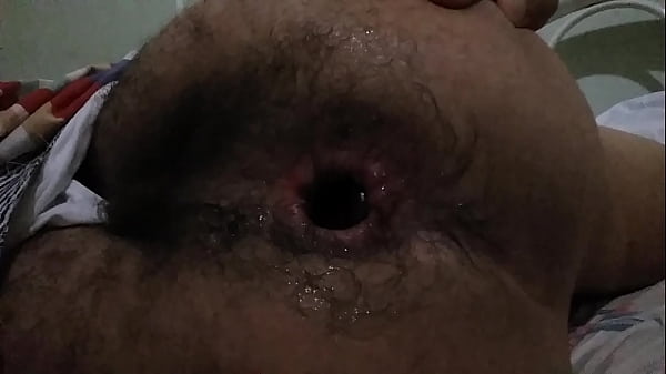 Novinho do cu cabeludo