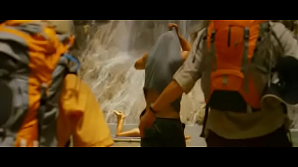 Kiele Sanchez and Milla Jovovich hot In A Perfect Getaway movie NO NUDE