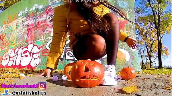 Nylon adidas superstar girl crush nylons nylon adidas superstars crush trample feet pies piedi piedini halloween pumpkin