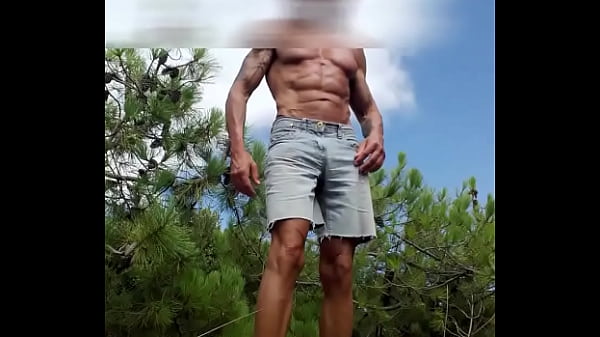 Download Video - exhib de mon anus et branlette avec un doigt dans le cul&comma; &agrave; poil en foret&comma;