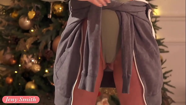 Download Video - Erotic stretching class prank with Jeny Smith