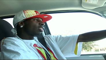 Beautiful blonde slutty MILF gets picked up at the supermarket by a black guy who bangs her good!