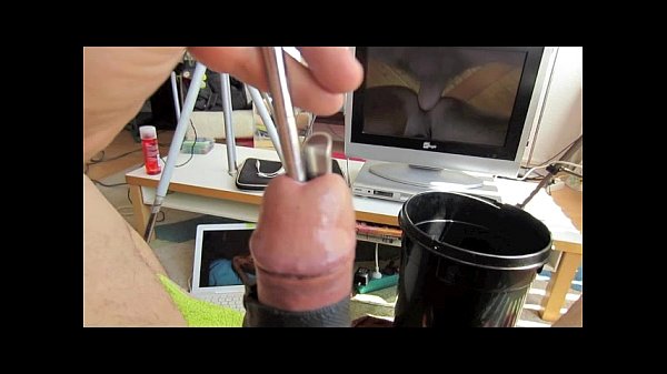 White briefs, wallpaperglue and BDSM estim soun...