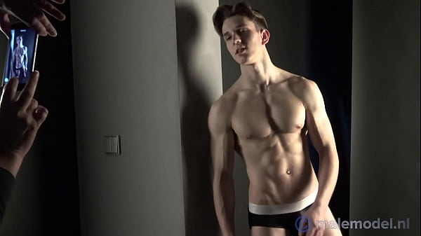 Download Video - Malemodel Elvis porn 2dd