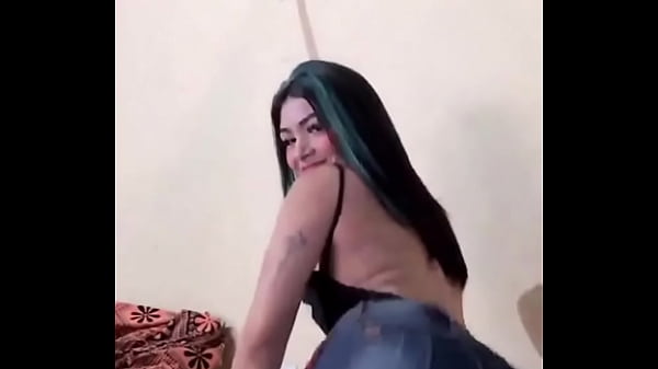 Quick video lol, what clothes do you want the next video with?