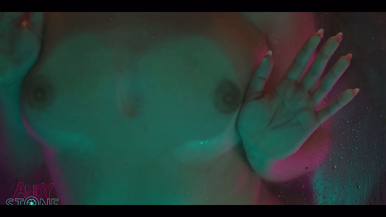 THE DAUGHTER OF THE OWNER Got FUCKED BY CUBAN BLACK WAITER ON HIS OWN SHOWER!