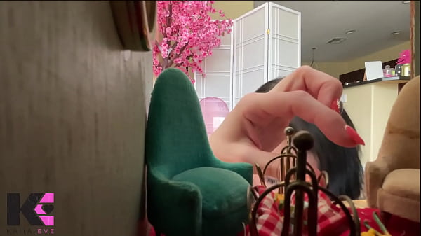 Starving Giantess Hunters Pluck Tinies Into Their Mouths: Vore
