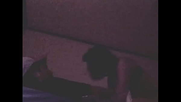 "se la chupa toda )(suck the cock)