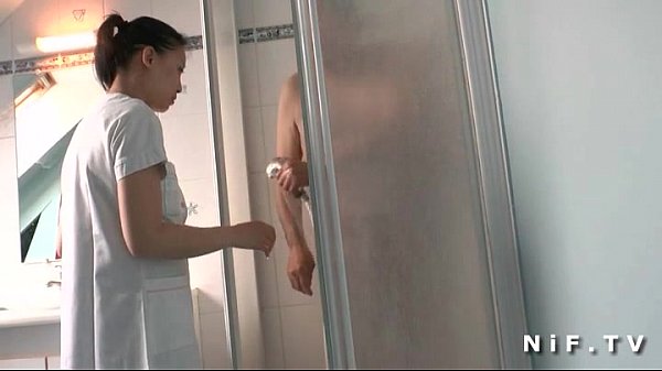 French old man Papy Voyeur doing a young asian nurse