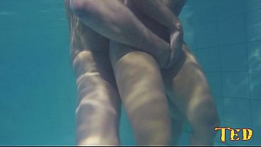 Sex under water - Alice Lemes