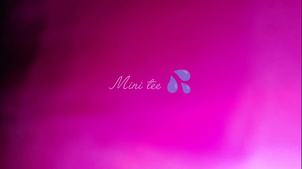 Minitee4 OMG SHE COULDNT TAKE THE DICK IN HER TIGHT BUTT BUT TOOK MY FINGERS AND FUCKED ME IN REVER( FAILED ANAL)