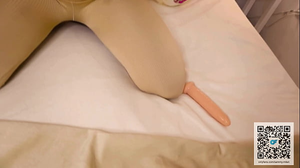 girl ebony hot after gym fuck dildo white