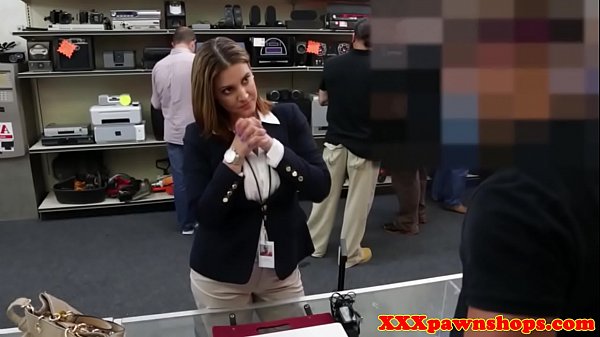 Busty pawnee amateur jizzed in mouth