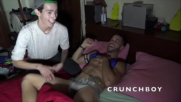 3304 the sexy KEVIN DAVID fucked rax by the fre...