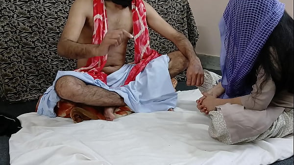 Download Video - Dhongi Baba Sari Ma Ko Chodta Rha New Web series With Clear Hindi Audio Video Full HD