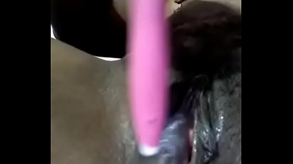 Desi Bhabi Mms Avec Brosse À Dents P