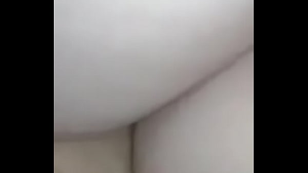 Brandi Lynne Joue Avec Du Pus