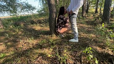 He fucked a busty MILF prostitute in the mouth in the wilderness.