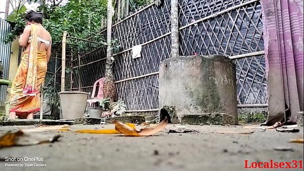 Download Video - Indian Xxx Wife Outdoor Fucking &lpar; Official Video By Localsex31&rpar;