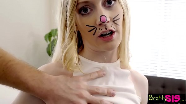 Download Video - Easter Egg Hunt Leads Lil Bunny to Step Brothers Cock S9&colon;E5