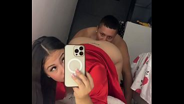 Shy girlfriend turns into a slut on Valentine's Day