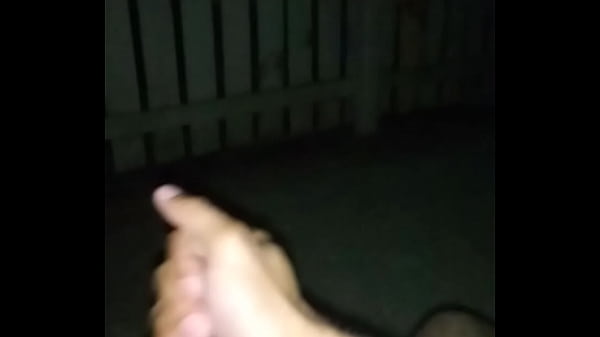thumb outside fun