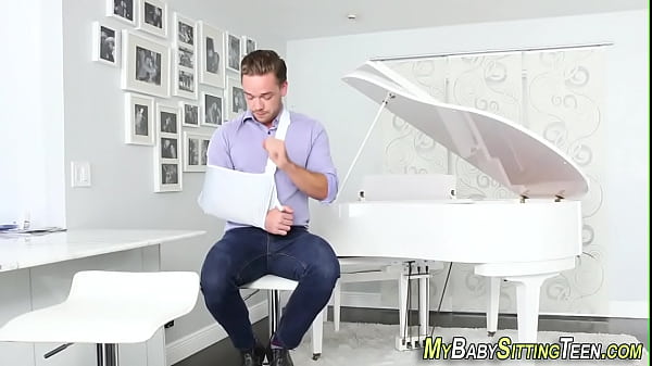 thumb babysitter cum splashed