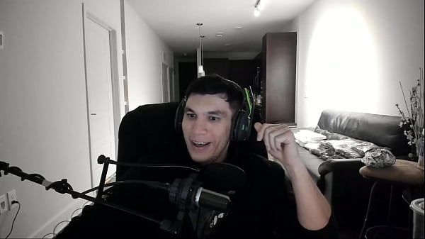Trainwrecks Scuffed Webcam Orgy with Scarlet, Joycgee, Bertycuss, Jenna, Part 2 of 5