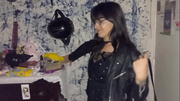 Download Video - Intruso intenta robar y termina follando