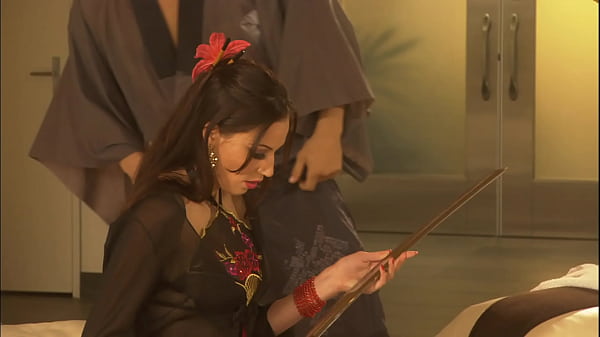 Enchendo o cu de por fazendo ela gemer gostoso - Gaucholuiz e Santinha Safadinha