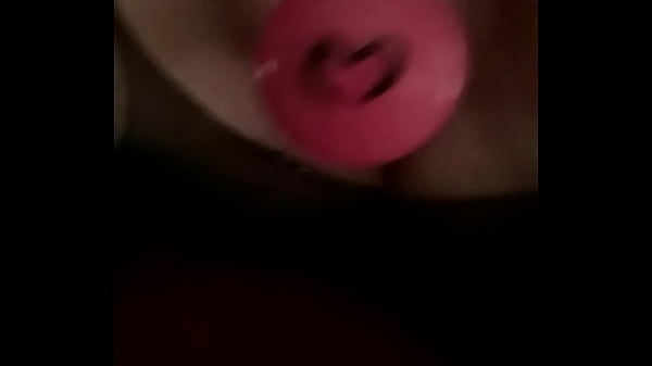 thumb bbw playing