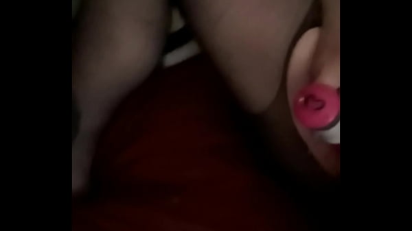 thumb bbw playing