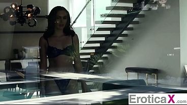 EROTICAX - Freya Parker’s Multiple Orgasms - Passionate Pussy Licking & Cowgirl Ride