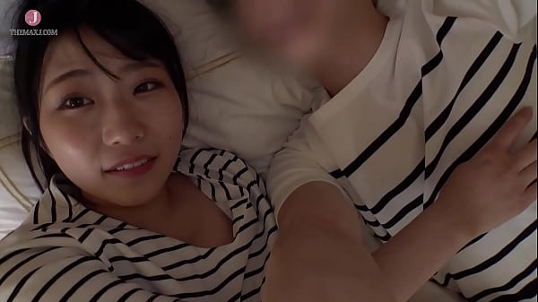 Intense sex that begins after making out with a beautiful dark-haired girl