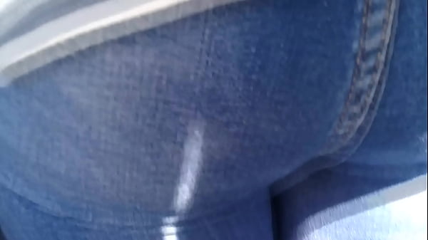 Download Video - Rica mujer con culo grande en jeans