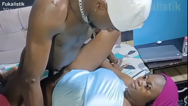 Sista Ijeoma prefers going to a hotel to fuck on Sunday morning