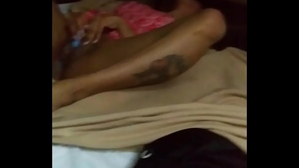 Süße Versuchung: Verführer vor dem Liebesspiel